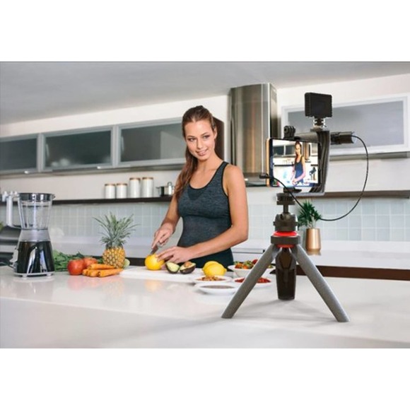 Digipower - Phone Video Stabilizer Rig Kit with Microphone, Light diffuser - Picture 4 of 4